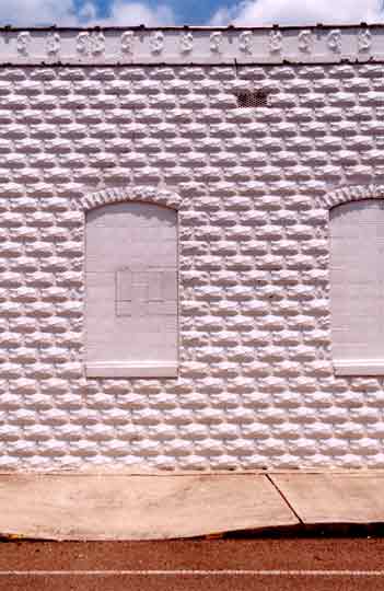 white wall, arab, alabama